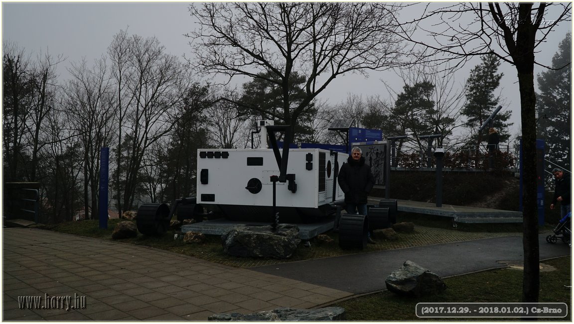 (2017.12.29-2018.01.02.)Cz-Brno-Mobil-260.jpg