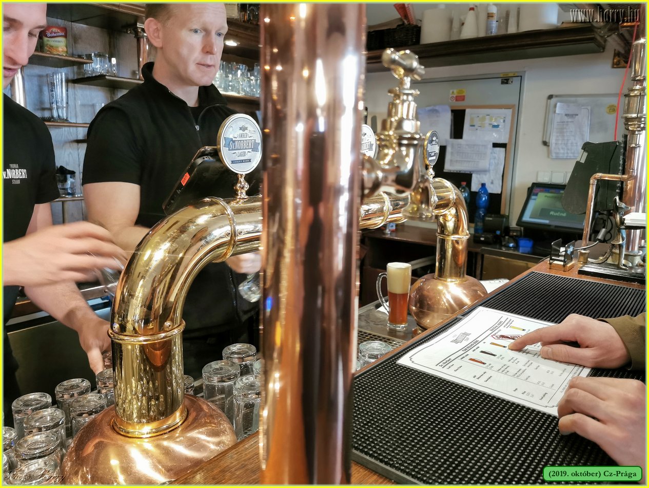2019.oktober-Cz-Praga-058.jpg