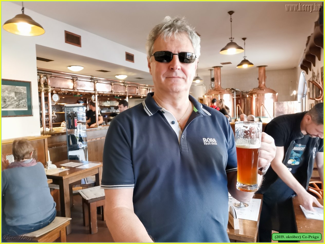 2019.oktober-Cz-Praga-066.jpg