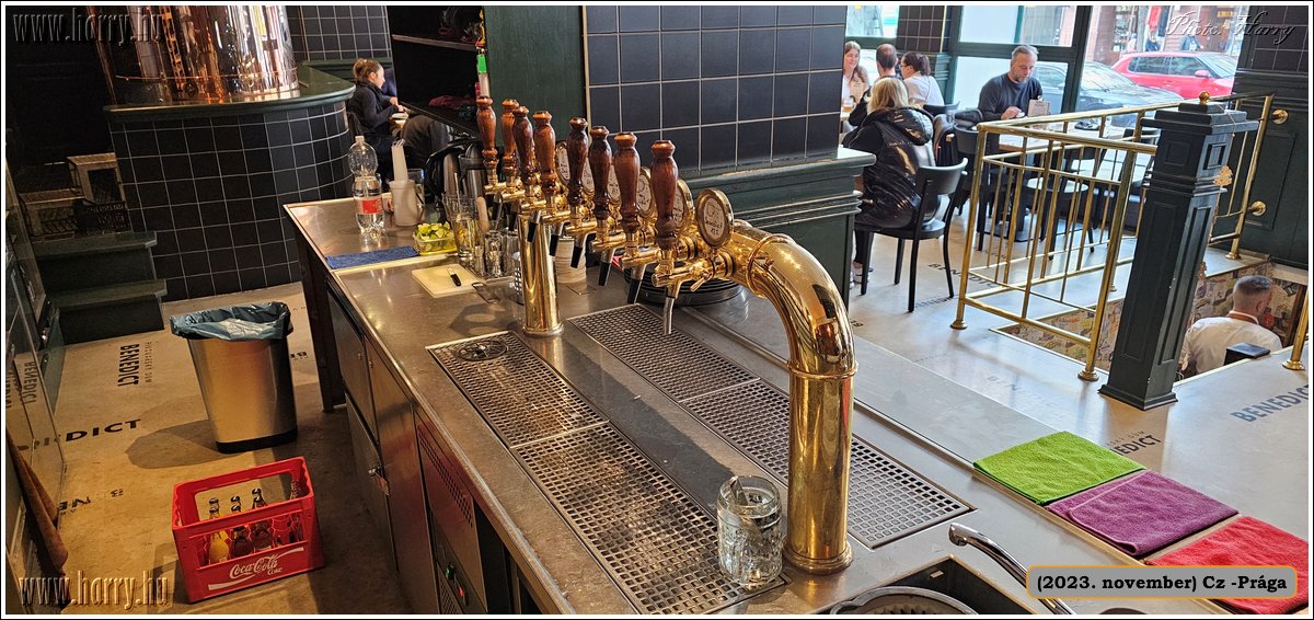 2023.11-Cz-Praga-381.jpg