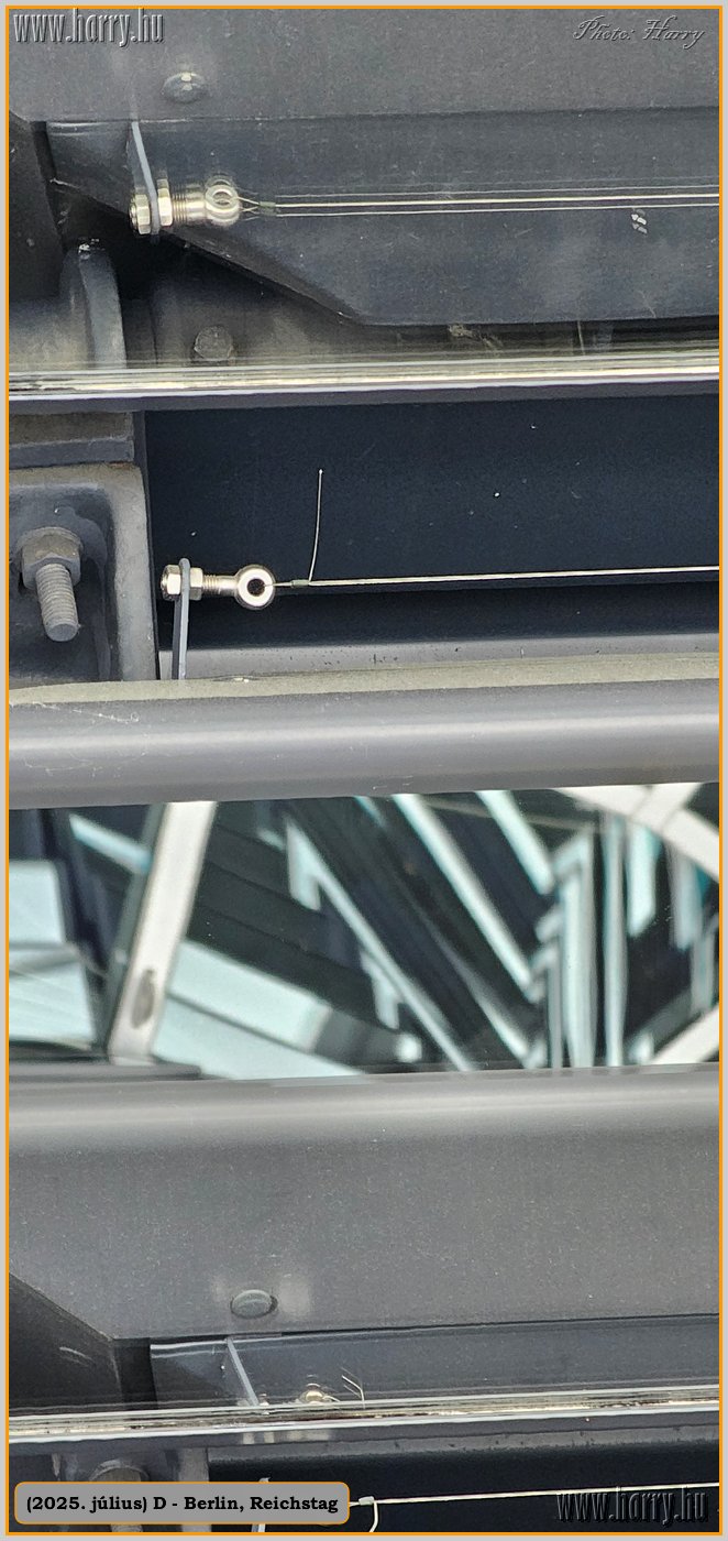 2025.07.-D-Berlin-Reichstag-027.jpg