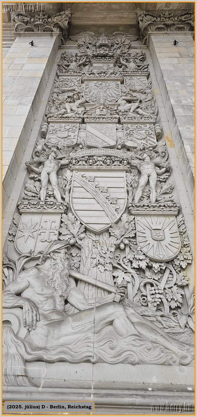 2025.07.-D-Berlin-Reichstag-041.jpg